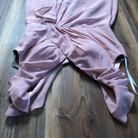 Awei Bridal) mauve formal gown - Picture 7 of 8